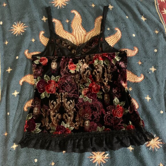 Y2K Velvet Floral Tank Top - Picture 2 of 3